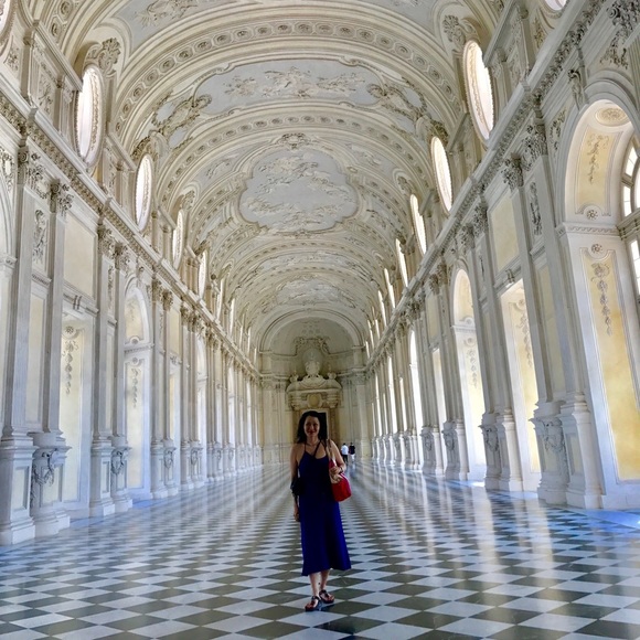 Meet your Posher, LC - Picture 2 of 2